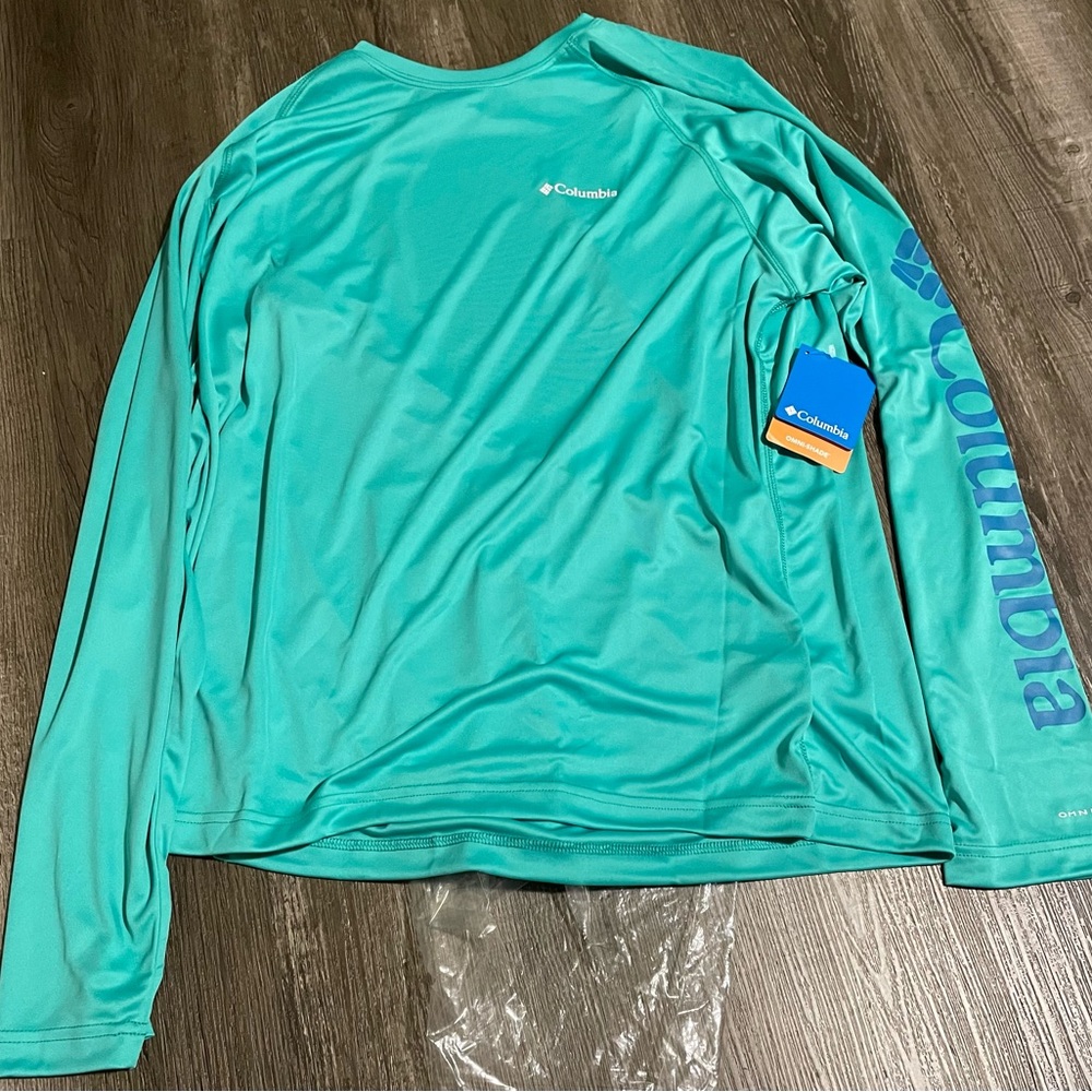 Columbia long sleeve